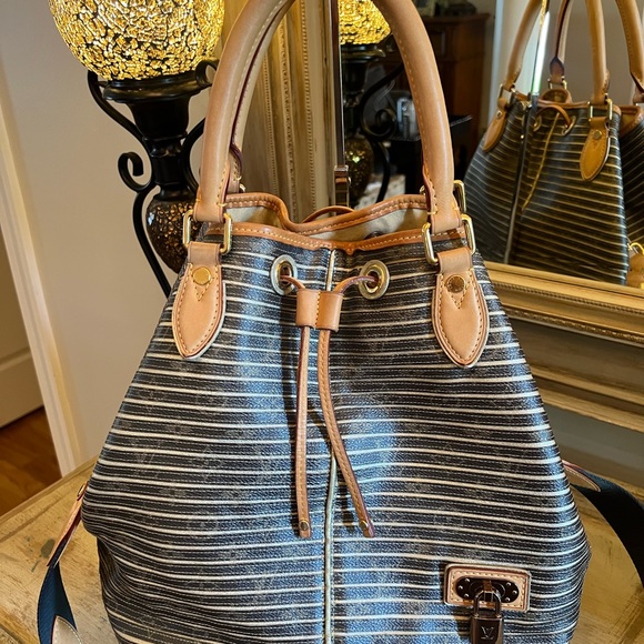 LIMITED EDITION LOUIS VUITTON 2010 EDEN PRINTEMP NOE - Picture 2 of 16